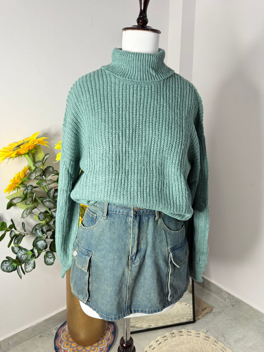 Green highneck sweater