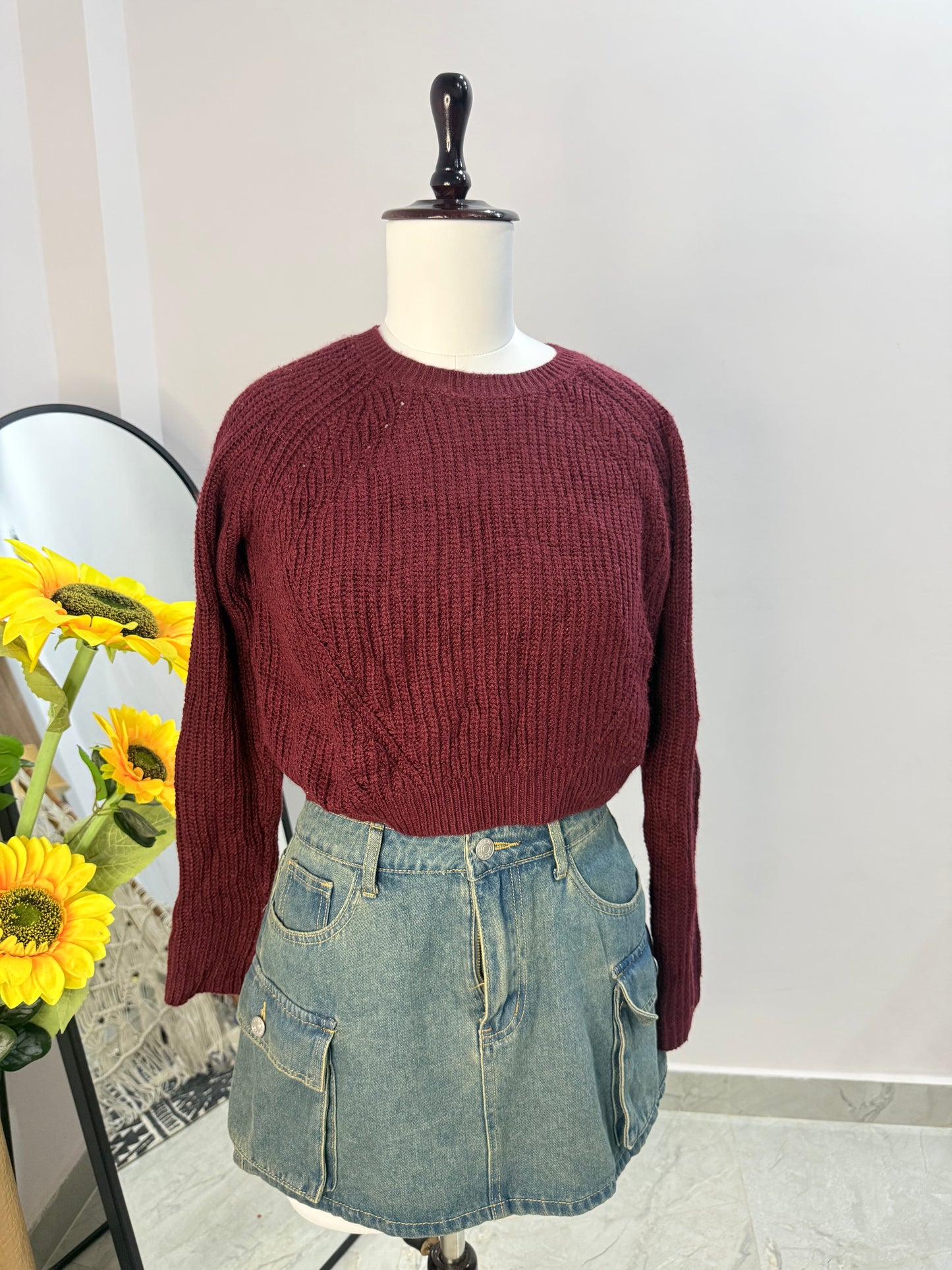 Maroon sweater