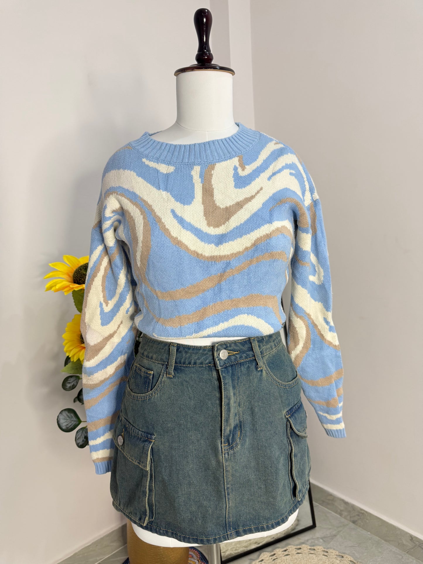 Blue abstract sweater (size s-m)